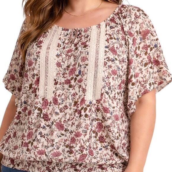 Torrid Tops - Torrid Floral Blouse Size 5 Plus Blouson Top Elastic Hem Boho Flowy Lace Detail